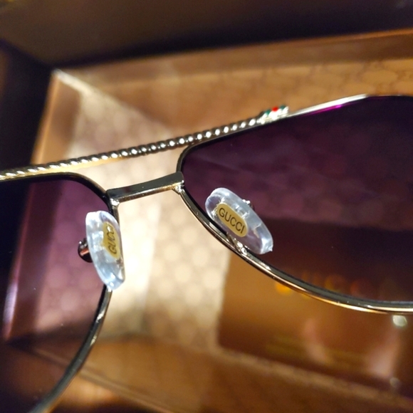 THIS ITEM IS SOLD!!!! Gucci Aviator - Picture 5 of 9